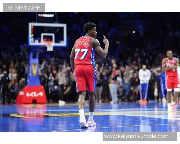 菜鸟落选秀加西亚表现抢眼贡献12分5板6助攻科沃德和埃奇库姆联手助力球队胜利 菜鸟落选秀加西亚表现抢眼贡献12分5板6助攻科沃德和埃奇库姆联手助力球队胜利