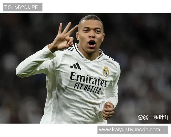 姆巴佩谈C罗千球目标称其不可思议但人生只有一次要勇于尝试 姆巴佩谈C罗千球目标称其不可思议但人生只有一次要勇于尝试