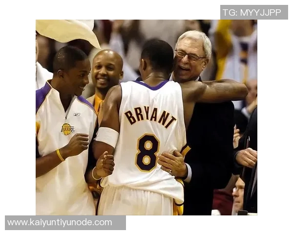 历史性时刻常规赛揭幕战四人得分均超四十创纪录