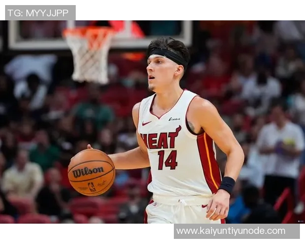 希罗表现平平17投6中三分命中率高但正负值全队最低