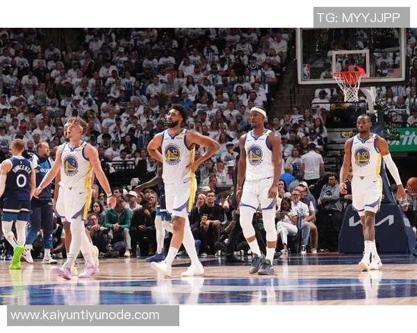 巴特勒谈持球失误问题库里追梦可自由发挥而库明加与TJD需谨慎