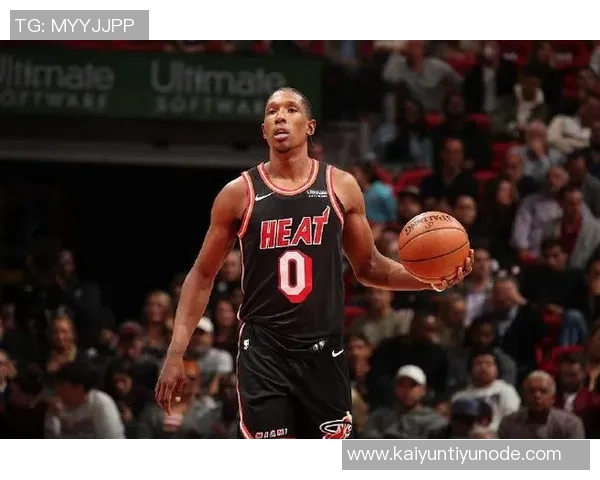 理查德谈老将缺阵影响强调扩大空间与提升比赛节奏的重要性 理查德谈老将缺阵影响强调扩大空间与提升比赛节奏的重要性